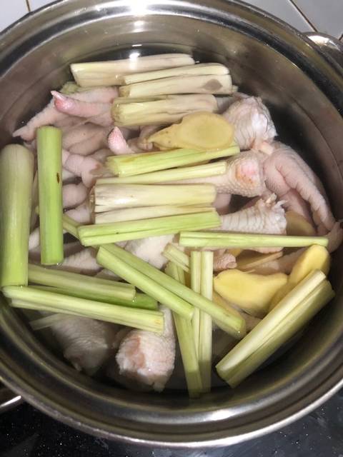 Chân gà ngâm sả tắc công thức nấu ăn món ngon mỗi ngày 