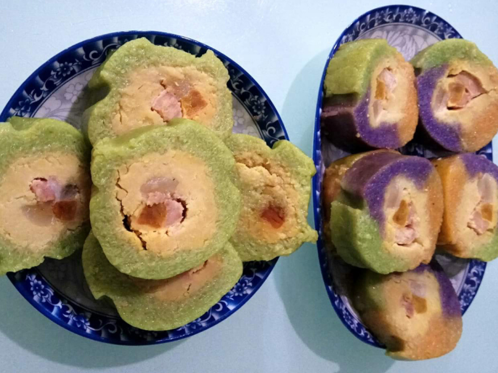bánh tét Trà Cuôn, Trà Vinh, lá cẩm, chuối, ba màu, ngũ sắc 1kg 