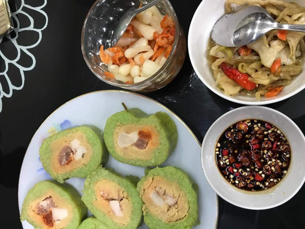 Bánh tét trà Cuôn bánh tét ngon nhất miền Tây giao nhanh TPHCM 