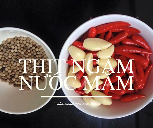 Thịt ngâm nước mắm kiểu miền Trung 