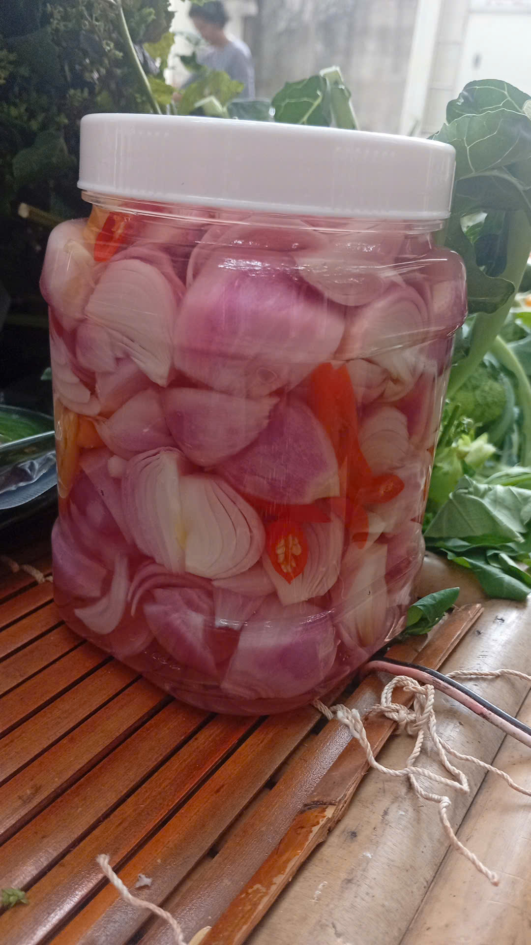 Hành Tím Chua Ngọt Nhà Vườn Tại Gia – Món Ăn Kèm 'Gây Nghiện' Cho Mọi Tín Đồ Bún Phở! Hành Tím Chua Ngọt Nhà Vườn Tại Gia – Món Ăn Kèm 'Gây Nghiện' Cho Mọi Tín Đồ Bún Phở! 